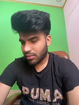 hotyyyyjonny online show from 05.18.26
