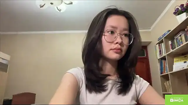 Snapshot of HuldaKye chatting on 01.11.26 HuldaKye online show from 01.11.26