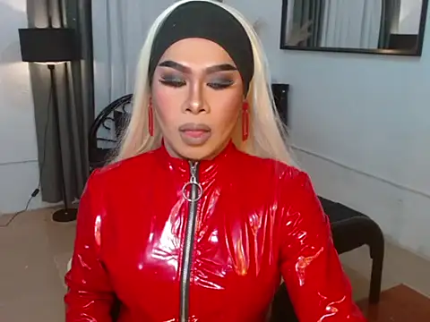 AlluringEmerald online show from 02.02.26