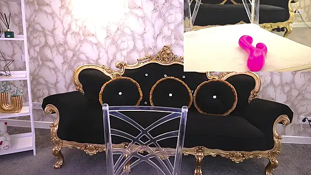 Snapshot of LadyChanelll chatting on 07.28.26 LadyChanelll online show from 07.28.26