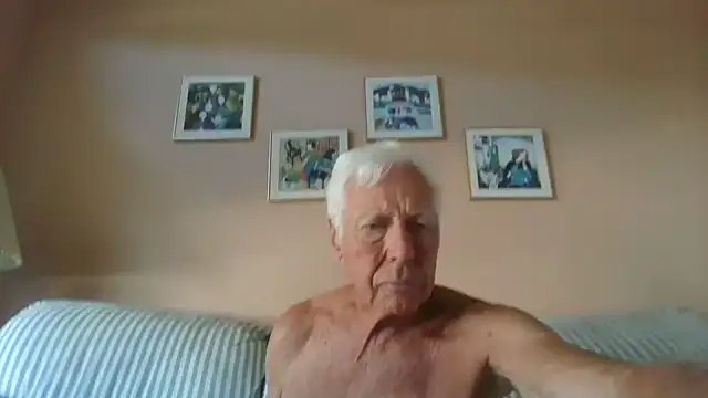 Snapshot of capttp chatting on 06.16.26 capttp online show from 06.16.26