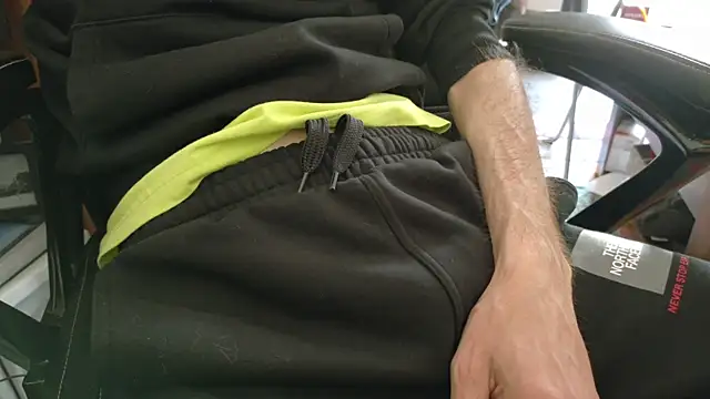 Chrisatmiami online show from 04.18.26