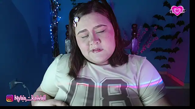 Snapshot of Nyaa_kawaii chatting on 11.28.25 Nyaa kawaii online show from 11.28.25