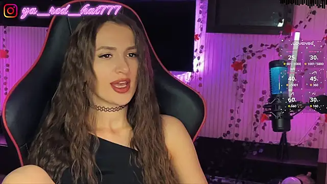 -RED HAT- online show from 04.23.26