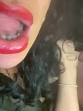 Snapshot of Deessenympho chatting on 02.03.26 Deessenympho online show from 02.03.26