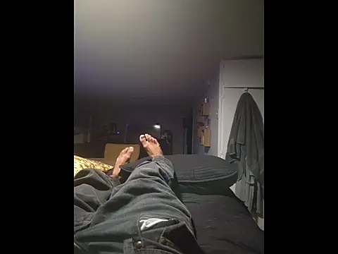 piggylatino online show from 04.24.26