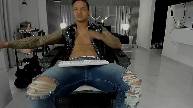 master leather online show from 06.25.26