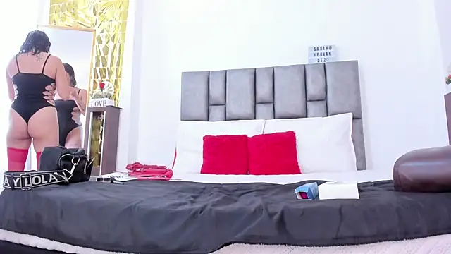 sarahhernandez online show from 02.07.26