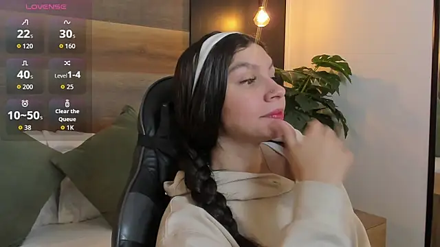 Snapshot of cloee20_ chatting on 02.03.26 cloee20 online show from 02.03.26