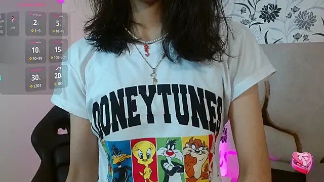 Snapshot of Joselyn_tay chatting on 11.28.25 Joselyn tay online show from 11.28.25