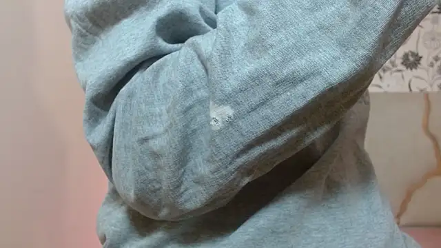 Snapshot of Joselyn_tay chatting on 12.15.25 Joselyn tay online show from 12.15.25