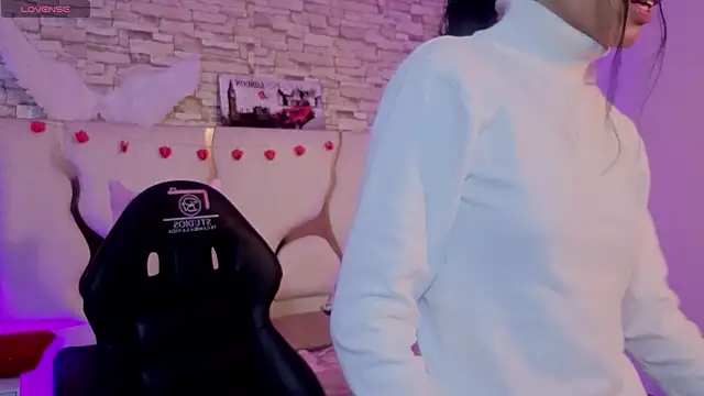 Joselyn tay online show from 02.15.26