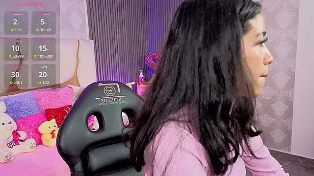 Snapshot of Joselyn_tay chatting on 05.29.26 Joselyn tay online show from 05.29.26