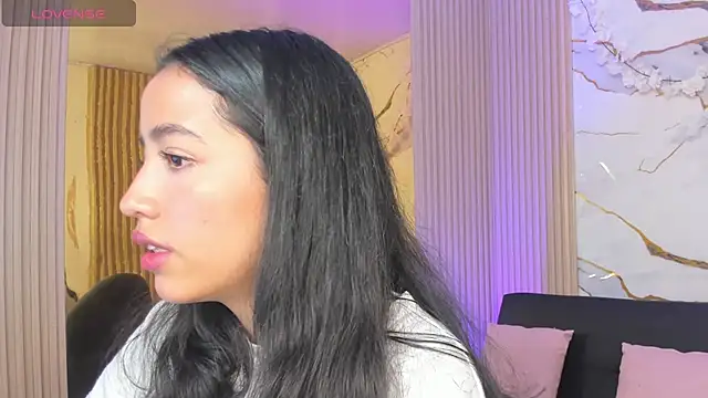 Snapshot of Joselyn_tay chatting on 06.10.26 Joselyn tay online show from 06.10.26