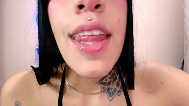 Snapshot of catte_jensen chatting on 12.04.25 catte jensen online show from 12.04.25