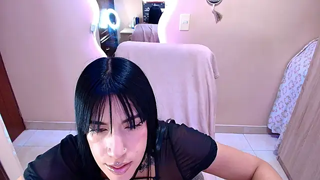 Snapshot of catte_jensen chatting on 06.30.26 catte jensen online show from 06.30.26
