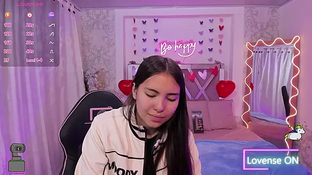 ISABELA TAY online show from 02.24.26