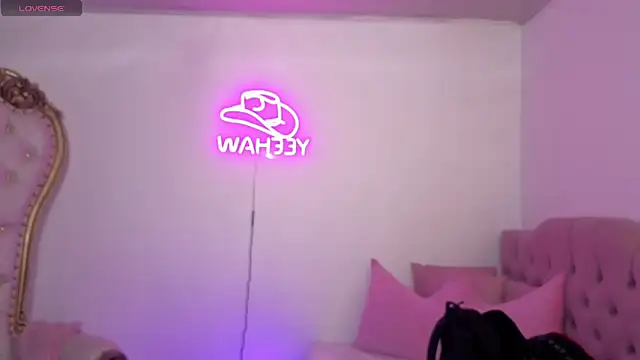 ISABELA TAY online show from 07.17.26