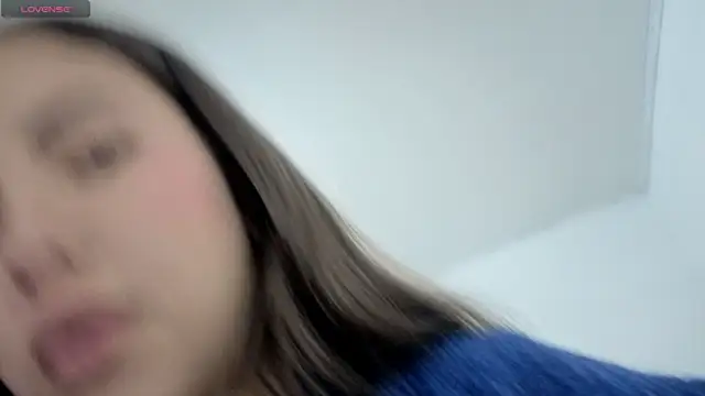 ISABELA TAY online show from 08.04.26