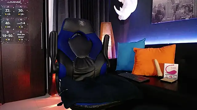 Snapshot of Zed_ferrer chatting on 12.04.25 Zed ferrer online show from 12.04.25