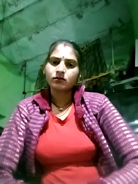 Snapshot of Nelug chatting on 12.19.25 Nelug online show from 12.19.25