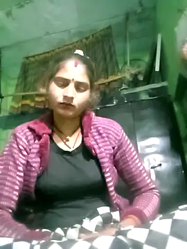 Snapshot of Nelug chatting on 12.22.25 Nelug online show from 12.22.25