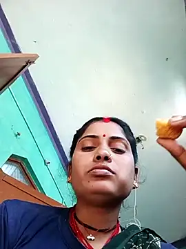Pushpa hotty online show from 04.30.26