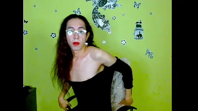 Snapshot of dantex9305 chatting on 11.18.25 dantex9305 online show from 11.18.25