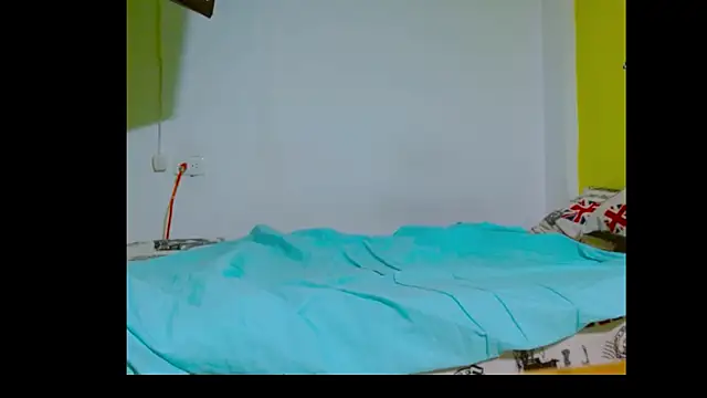 Snapshot of dantex9305 chatting on 11.21.25 dantex9305 online show from 11.21.25