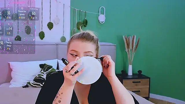 EmiliaStanley online show from 02.03.26