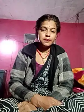 Snapshot of Hot_fixy chatting on 11.29.25 Hot fixy online show from 11.29.25