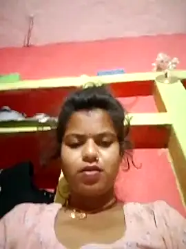 Snapshot of Kiranti_hot chatting on 11.27.25 Kiranti hot online show from 11.27.25