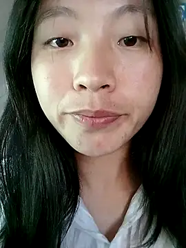 Snapshot of Micky_baby chatting on 12.01.25 Micky baby online show from 12.01.25