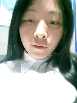 Snapshot of Micky_baby chatting on 12.04.25 Micky baby online show from 12.04.25