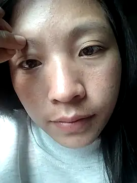 Snapshot of Micky_baby chatting on 12.17.25 Micky baby online show from 12.17.25