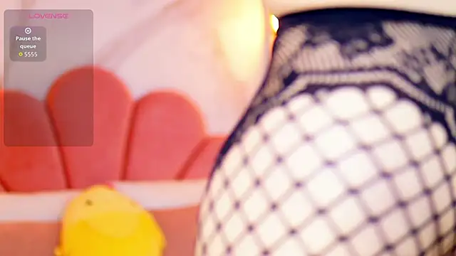 Snapshot of Scarlett_Veyra chatting on 12.04.25 Scarlett Veyra online show from 12.04.25