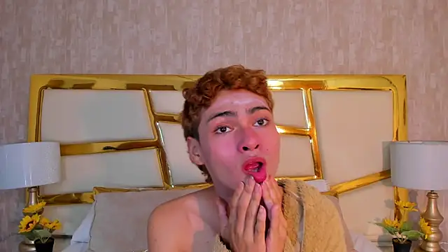 Snapshot of JacobRusso chatting on 12.18.25 JacobRusso online show from 12.18.25