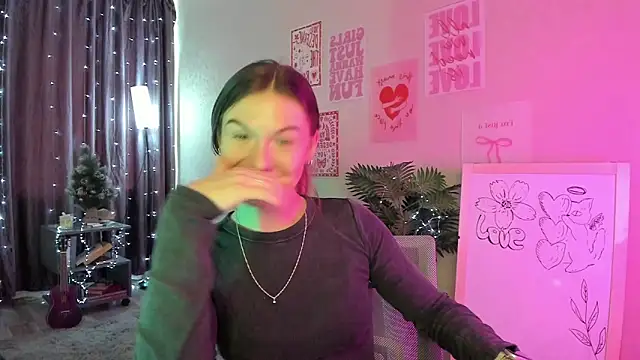 Snapshot of luna_lust_212 chatting on 03.02.26 luna lust 212 online show from 03.02.26