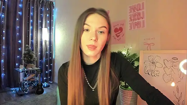 Snapshot of luna_lust_212 chatting on 03.05.26 luna lust 212 online show from 03.05.26