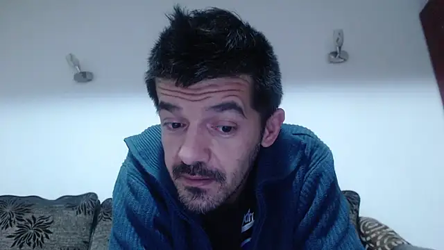 Snapshot of Dale_E chatting on 01.02.25 Dale E online show from 01.02.25