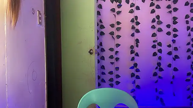 Snapshot of Pretty_moccha chatting on 01.13.26 Pretty moccha online show from 01.13.26