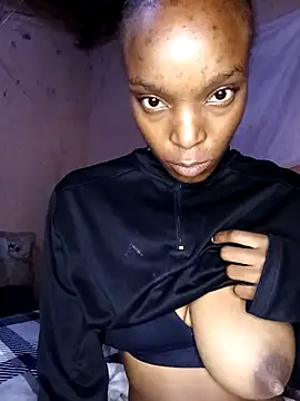 Snapshot of Beverlygurlx6 chatting on 03.22.26 Beverlygurlx6 online show from 03.22.26