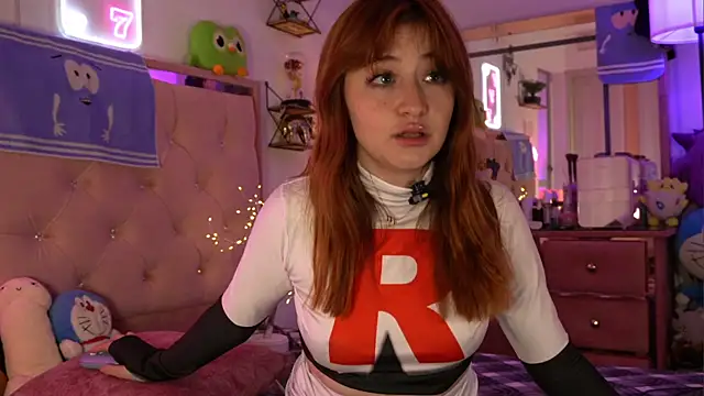 Snapshot of Teenjenn_ chatting on 02.08.26 Teenjenn online show from 02.08.26