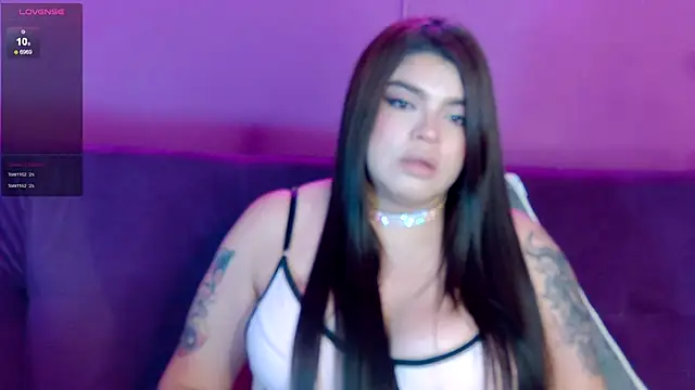 Snapshot of antonella_contti_ chatting on 12.04.25 antonella contti online show from 12.04.25