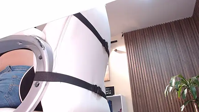 ElliSmith online show from 02.03.26