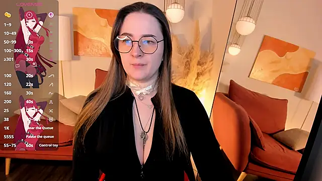 Snapshot of EmmaBloomm chatting on 02.10.26 EmmaBloomm online show from 02.10.26