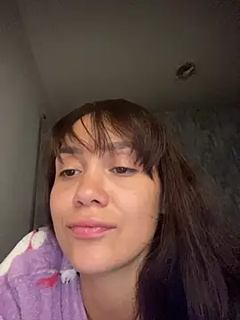 Snapshot of carolsapequinha chatting on 05.22.26 carolsapequinha online show from 05.22.26