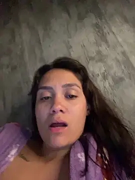 Snapshot of carolsapequinha chatting on 06.08.26 carolsapequinha online show from 06.08.26