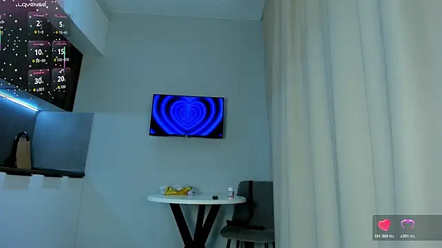 Sakura  frostt online show from 11.27.25