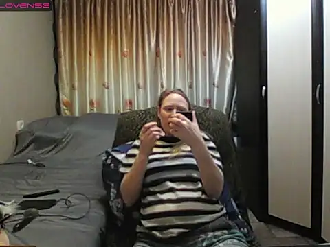 JenniDeep online show from 04.20.26